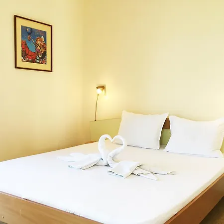 Aparthotel Elit 2 アパート *