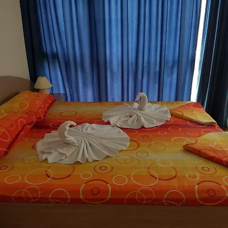 Aparthotel Elit 2 アパート *