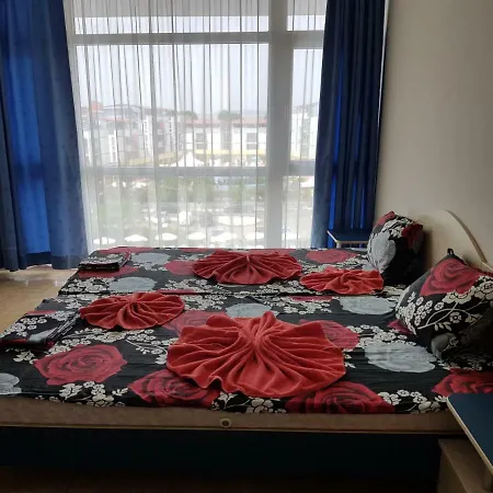 Aparthotel Elit 2 アパート *