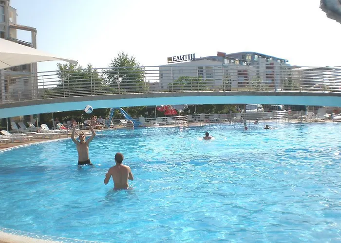 公寓 Aparthotel Elit 2