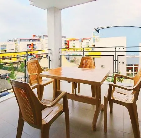 Apartament Aparthotel Elit 2